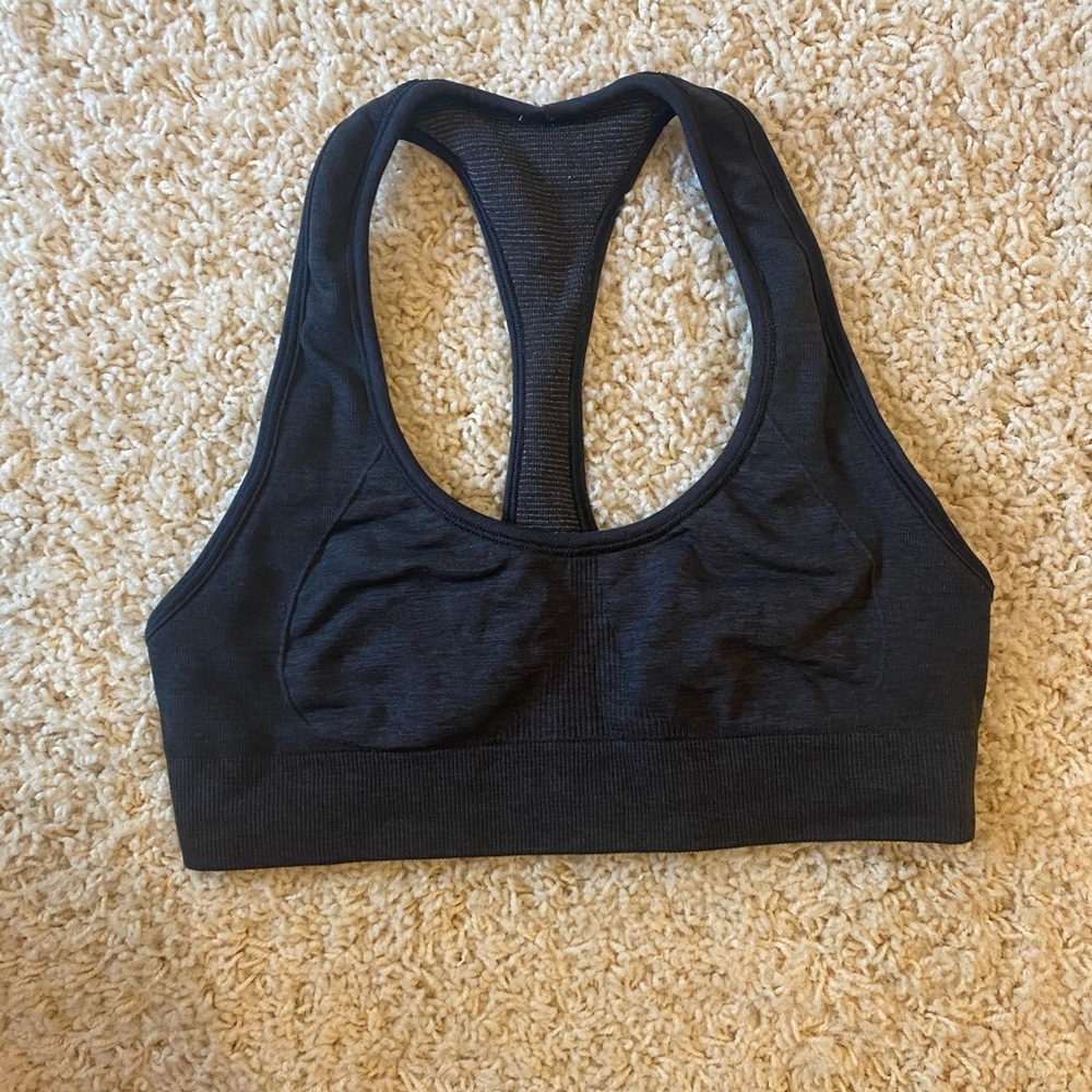 Lululemon sports bra good condition
